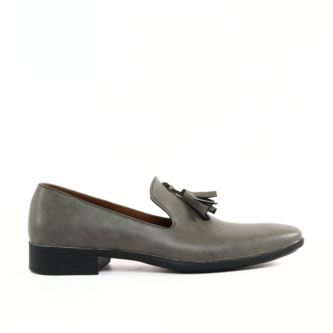 LOAFERS PARA HOMBRE CON BORLAS
