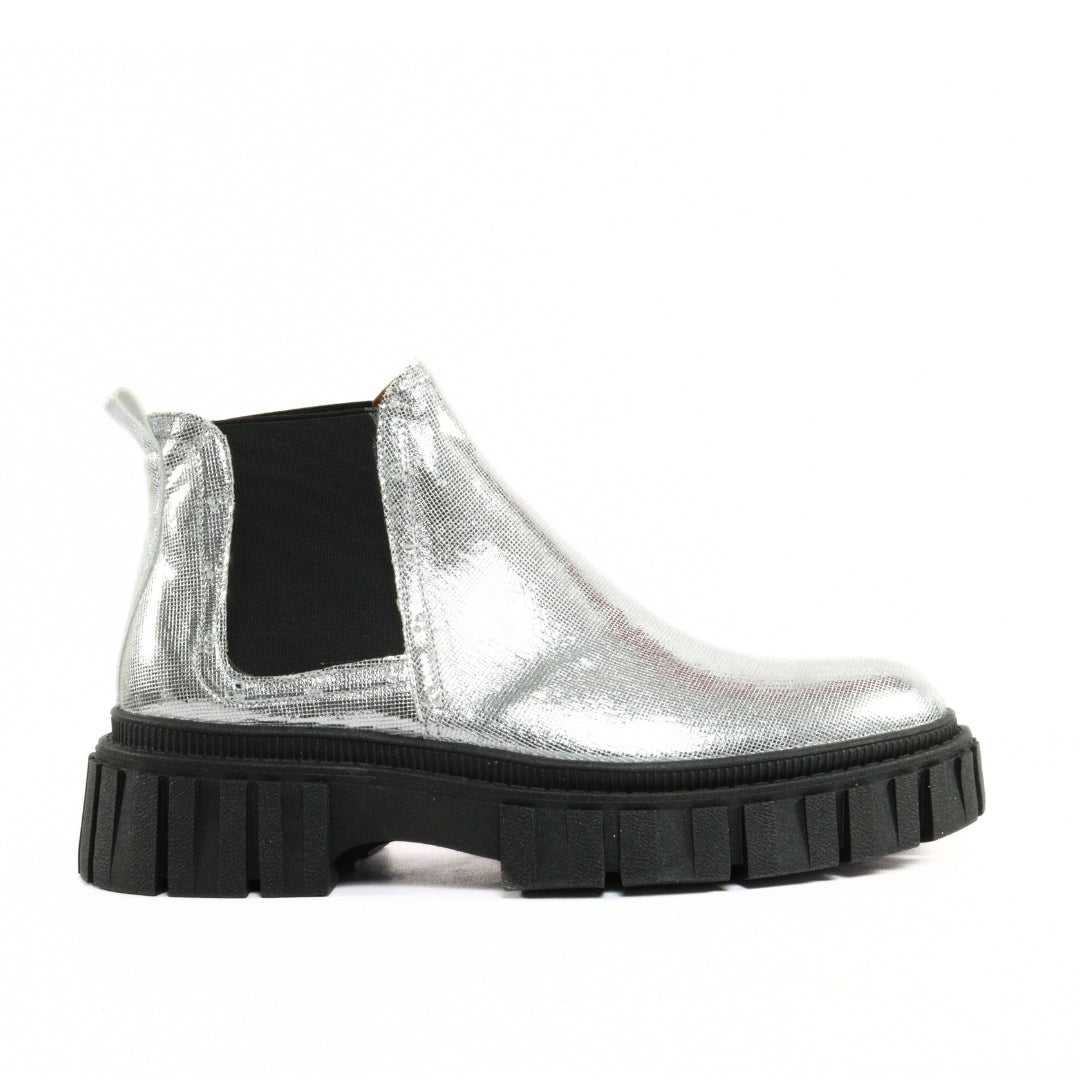 BOTIN CHELSEA YOKOHAMA