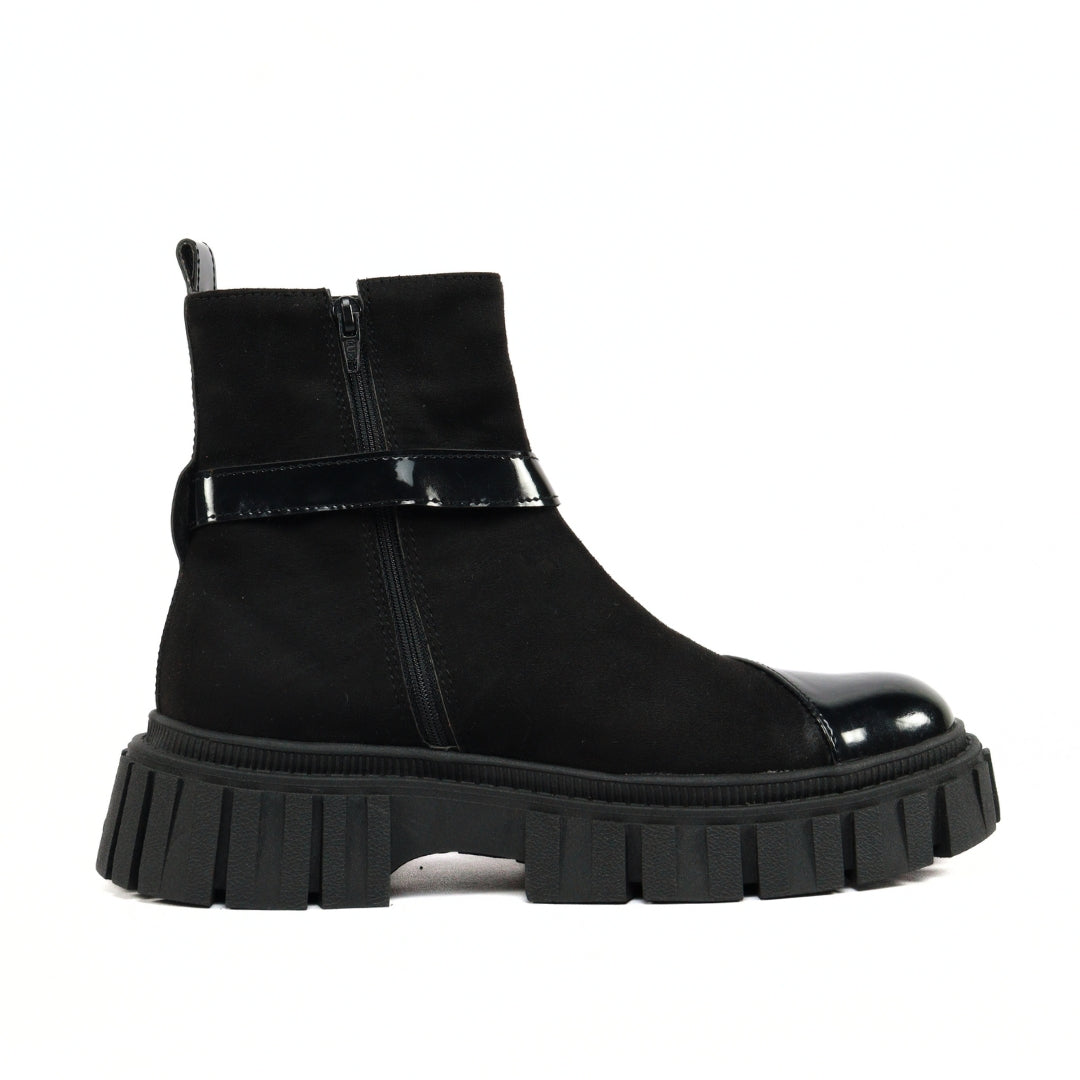 BOTAS TURÍN NEGRO YOKOHAMA