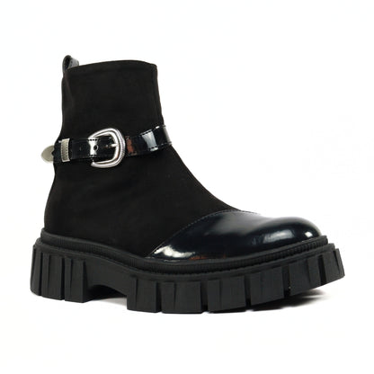 BOTAS TURÍN NEGRO YOKOHAMA